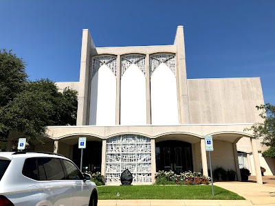 Holy Family Catholic Church