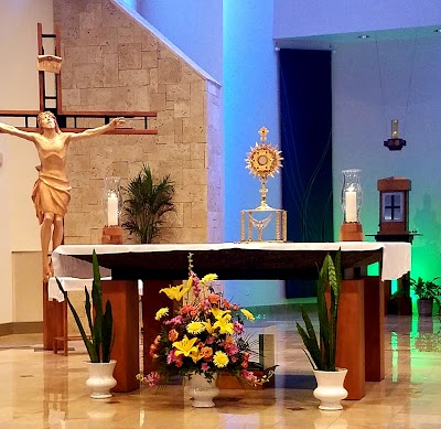 Holy Family Catholic Church